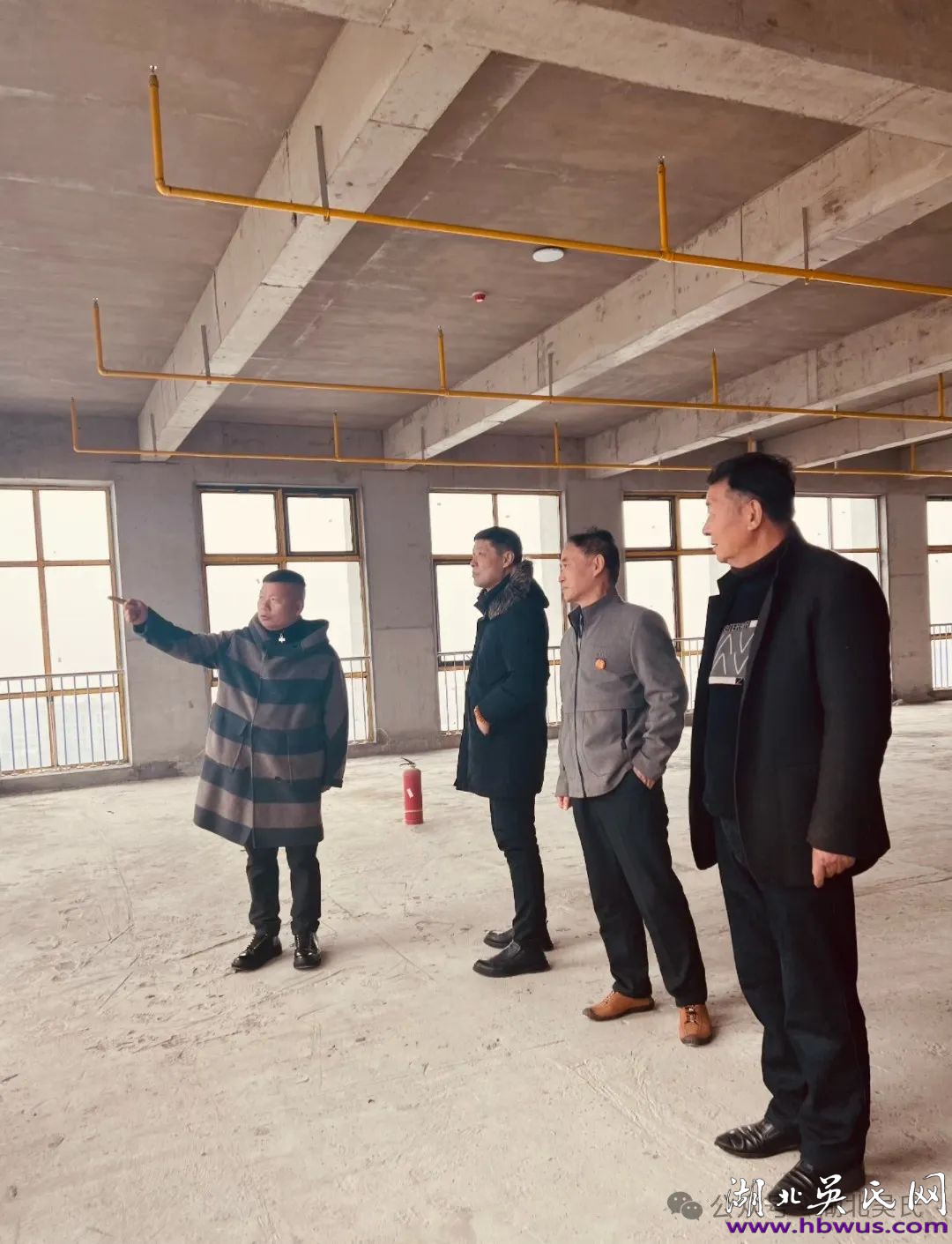 湖北吳氏合林一行到仙桃高新區(qū)考察投資項(xiàng)目