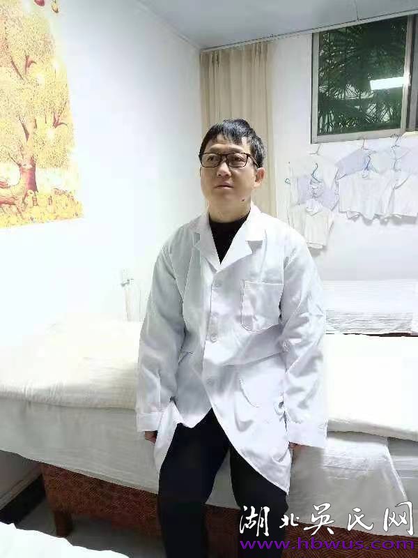 慈善妙手的盲人按摩師吳強(qiáng)