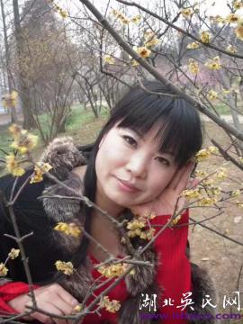 天門吳氏宗親看望女詩人吳寶珍