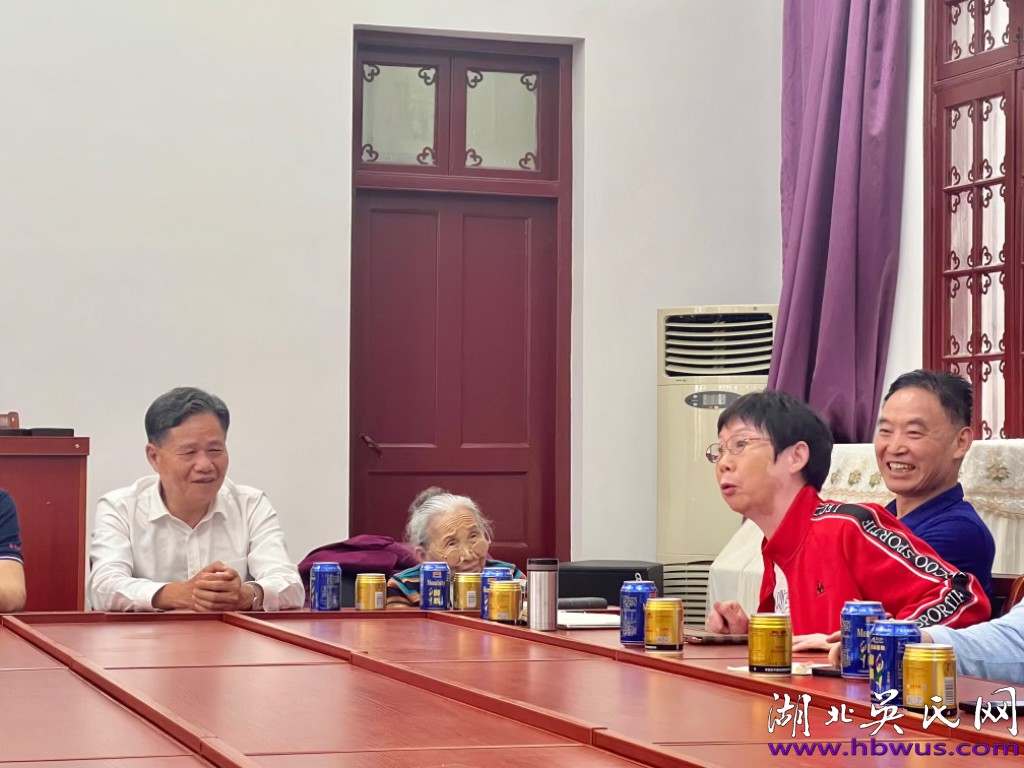 湖北吳氏熱烈歡迎世吳主席吳國榮、祖地吳氏會(huì)長吳衛(wèi)國蒞臨指導(dǎo)工作