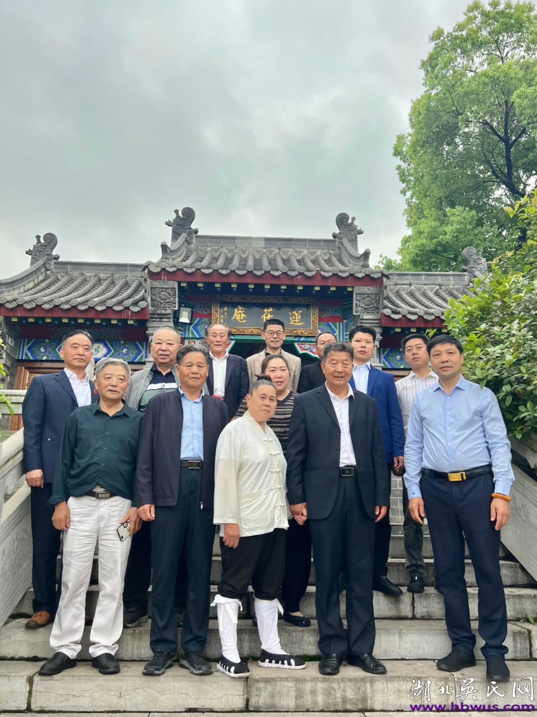 世吳主席一行到湖北鄂冶泰伯紀(jì)念館調(diào)研 世吳主席一行到湖北鄂冶泰伯紀(jì)念館調(diào)研