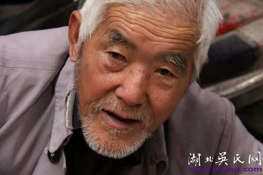 吳高煌:兒童團長、赤衛(wèi)隊長、生產(chǎn)隊長 吳高煌:兒童團長、赤衛(wèi)隊長、生產(chǎn)隊長