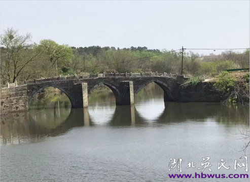 吳之琬倡修高橋