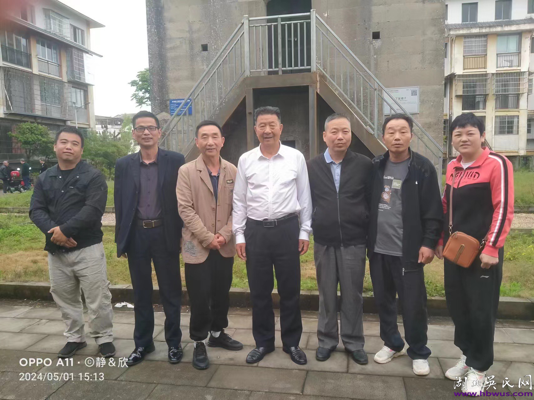 吳合林會長一行人應(yīng)邀赴四川走訪慶余堂吳氏宗親