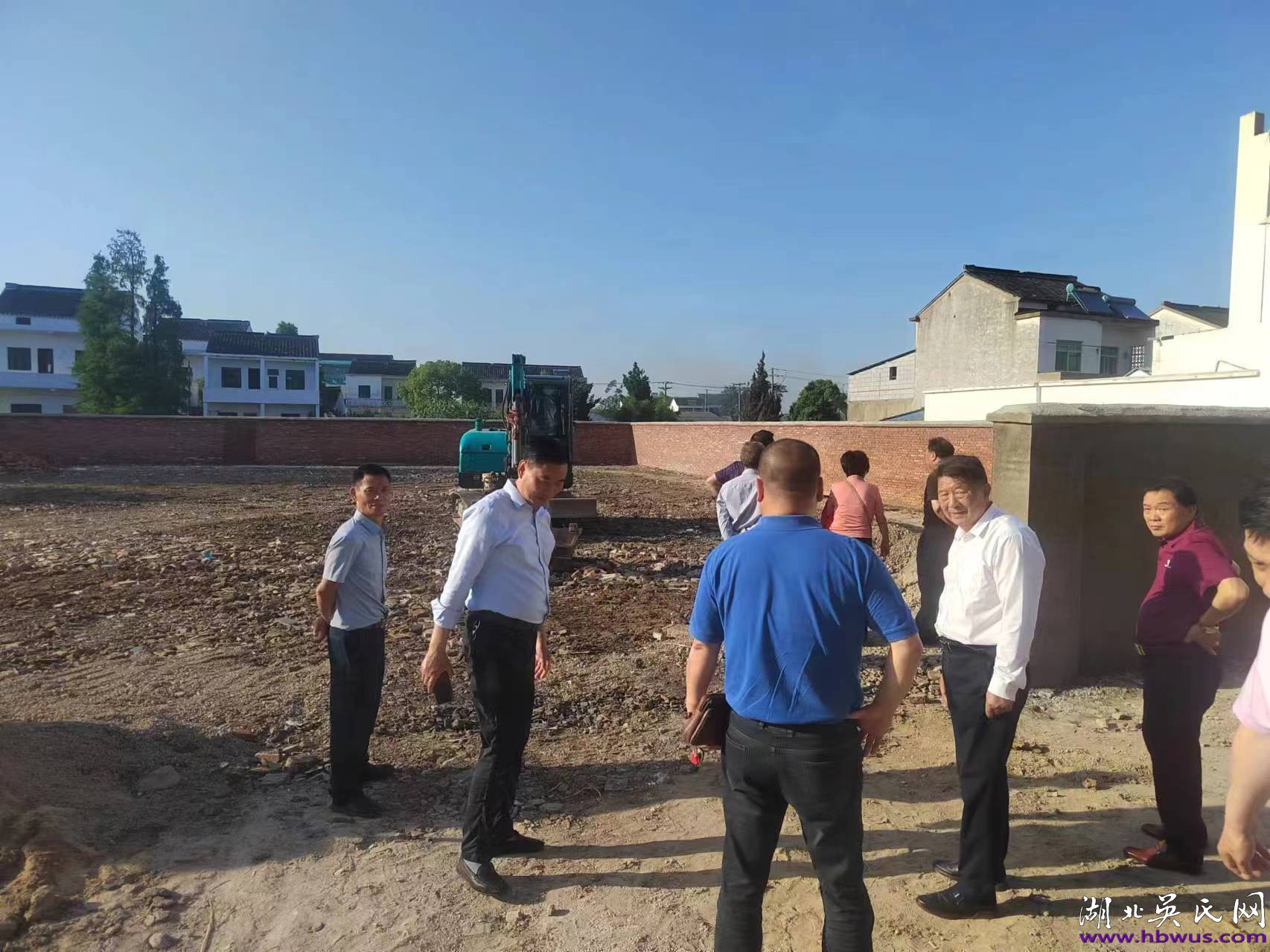 吳合林會(huì)長(zhǎng)應(yīng)邀參訪浙江吳高塢村文化禮堂及芳溪吳氏大宗祠