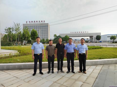 吳合林會長到訪仙桃米晟酒店管理公司慶賀裝修工程開工