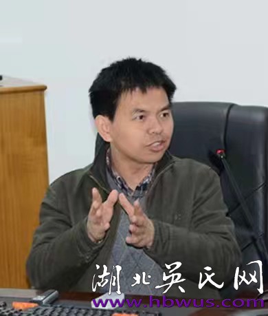 地球電磁科研教學的探索者——吳小平