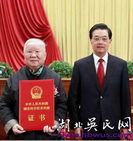 1723037432156132.jpg 60a520f31a051e849cecd4c8b1bc163.jpg