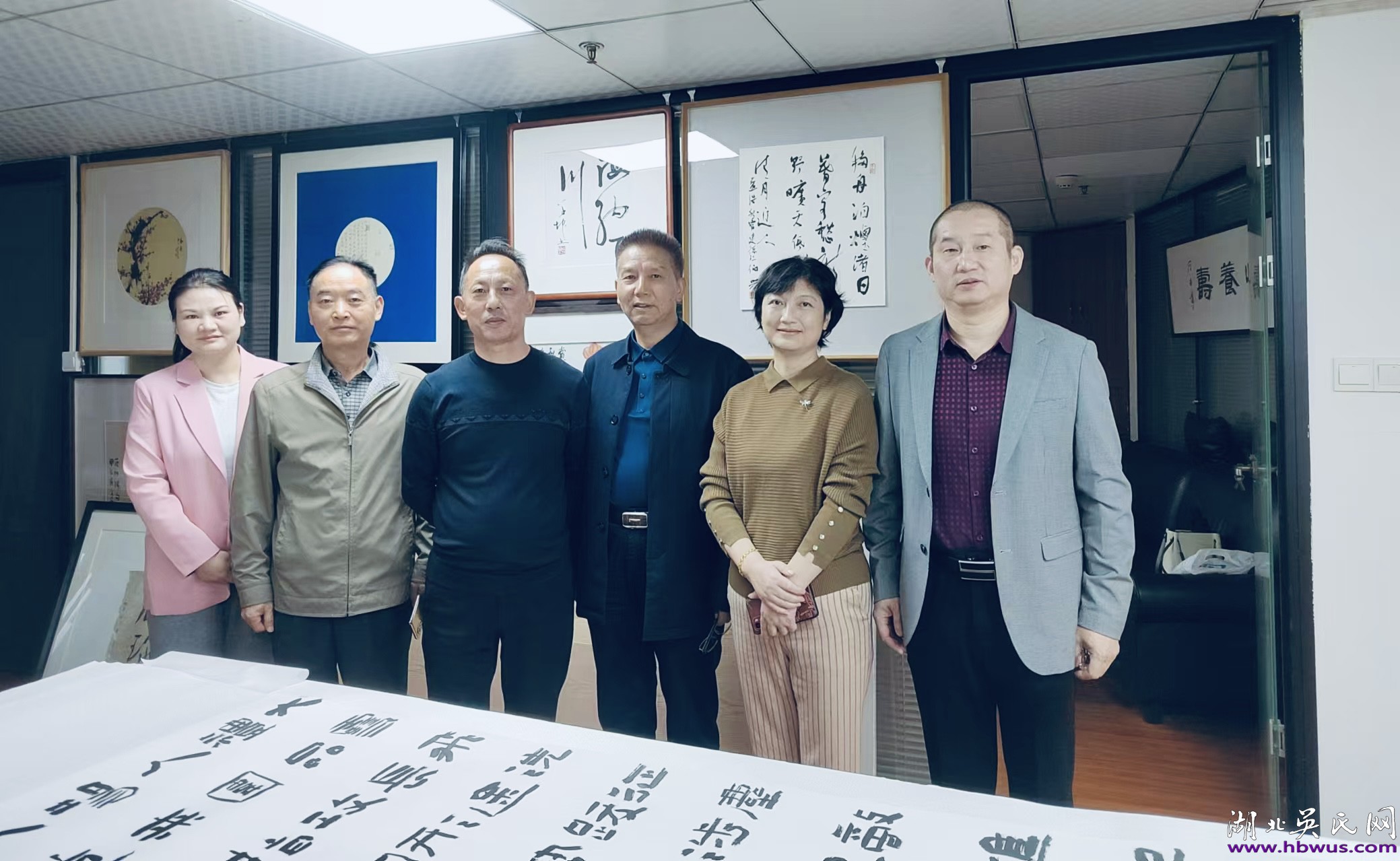 相聚沙洲書畫院交流書畫 相聚沙洲書畫院交流書畫