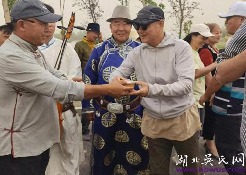 我與畫(huà)家石應(yīng)才 文/吳大升