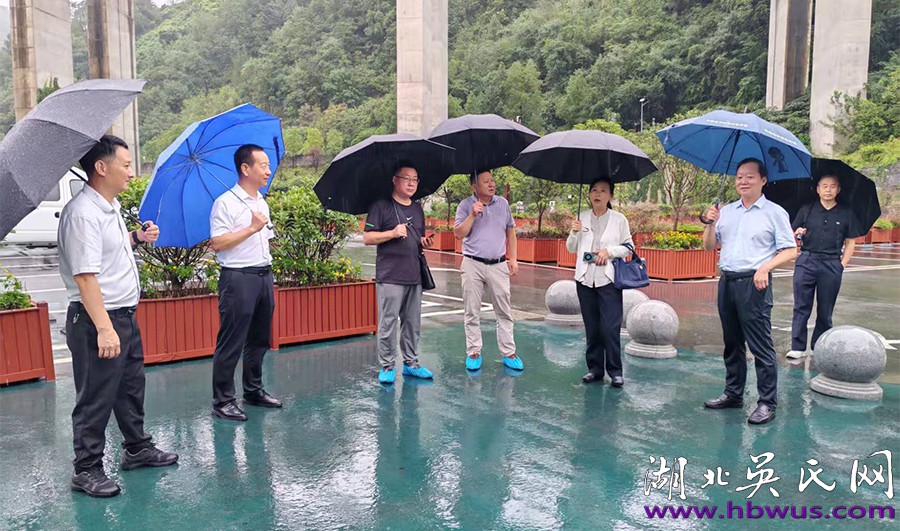 探尋鄂陜情緣 傳承文化根脈——崇陽縣政協(xié)赴陜南開展“尋覓鄉(xiāng)音探訪同源”大型文史調(diào)研